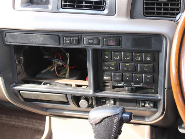 トヨタ ランドクルーザー80 VXリミテッド